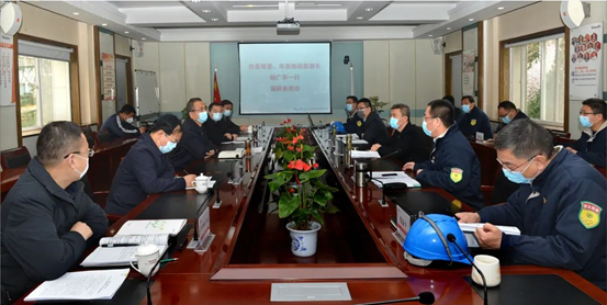 西安市委常委、市委统战部部长杨广亭深入qwdb鉴黑担保网实地调研指导疫情防控及复工复产工作